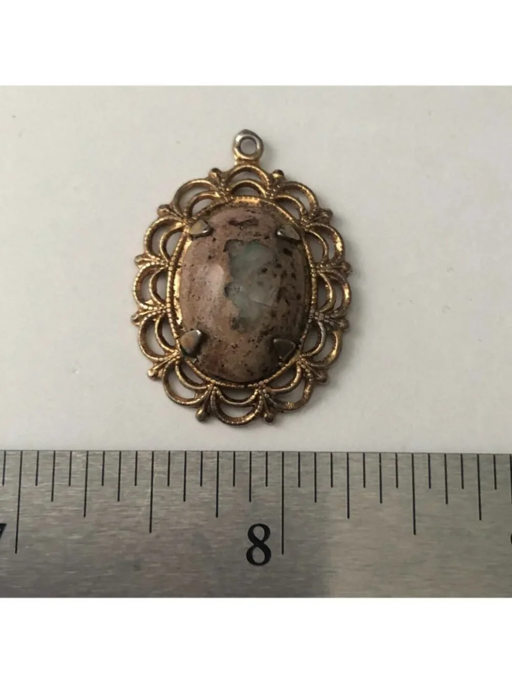 Vintage Oval Filagree Jasper Stone ? Pendant Gold Tone Gemstone Tan Green 1.25"L - Picture 3 of 4